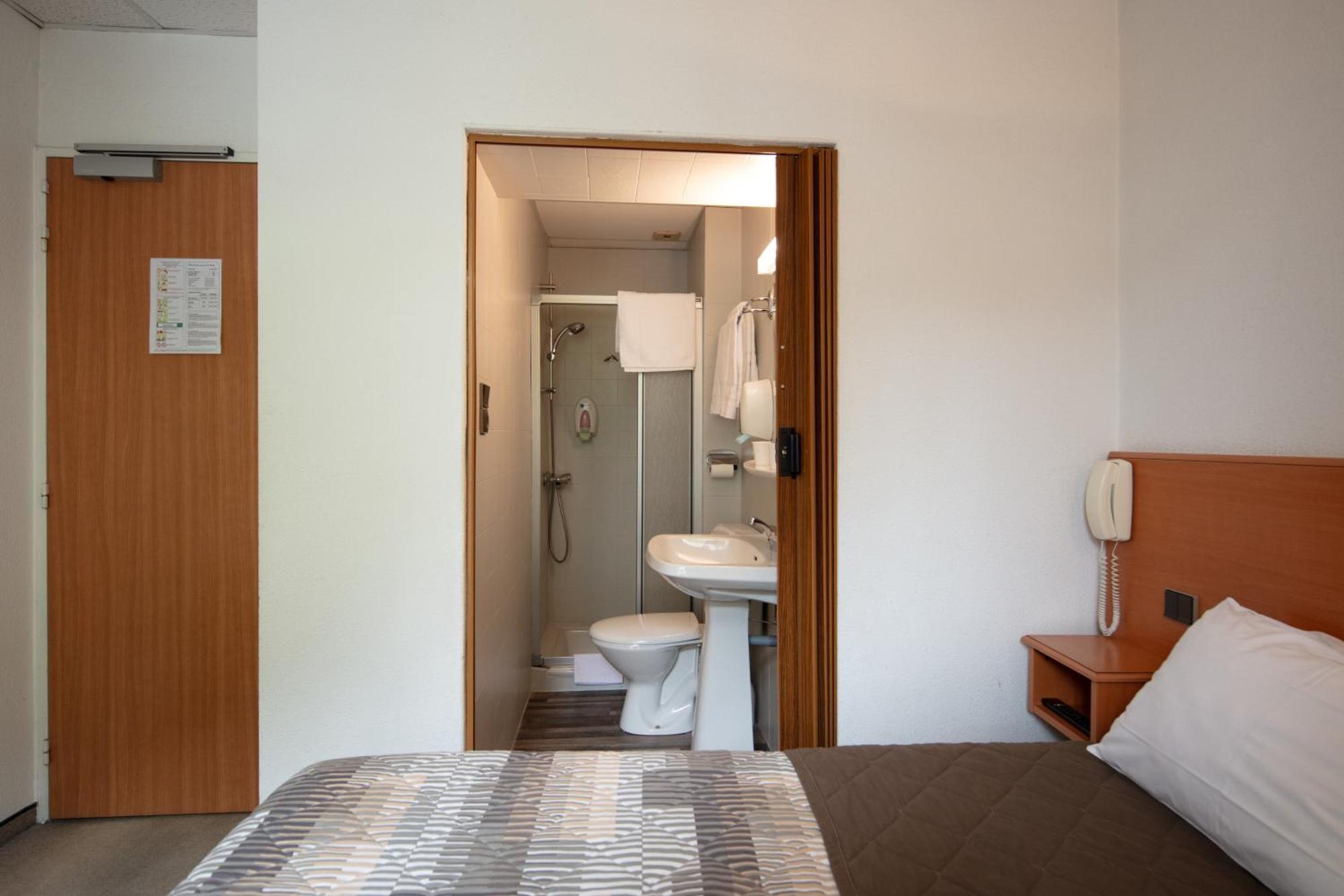 Hotel Compostelle ルルド エクステリア 写真
