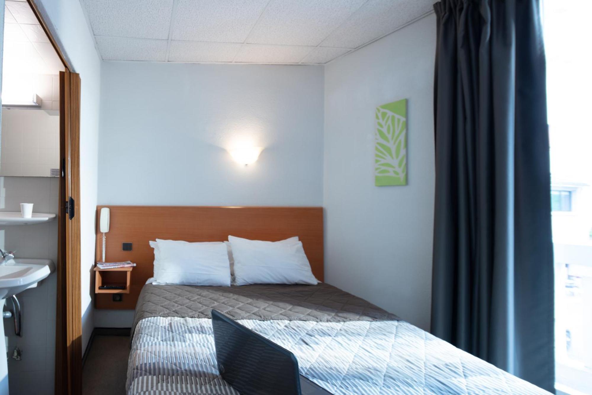 Hotel Compostelle ルルド エクステリア 写真
