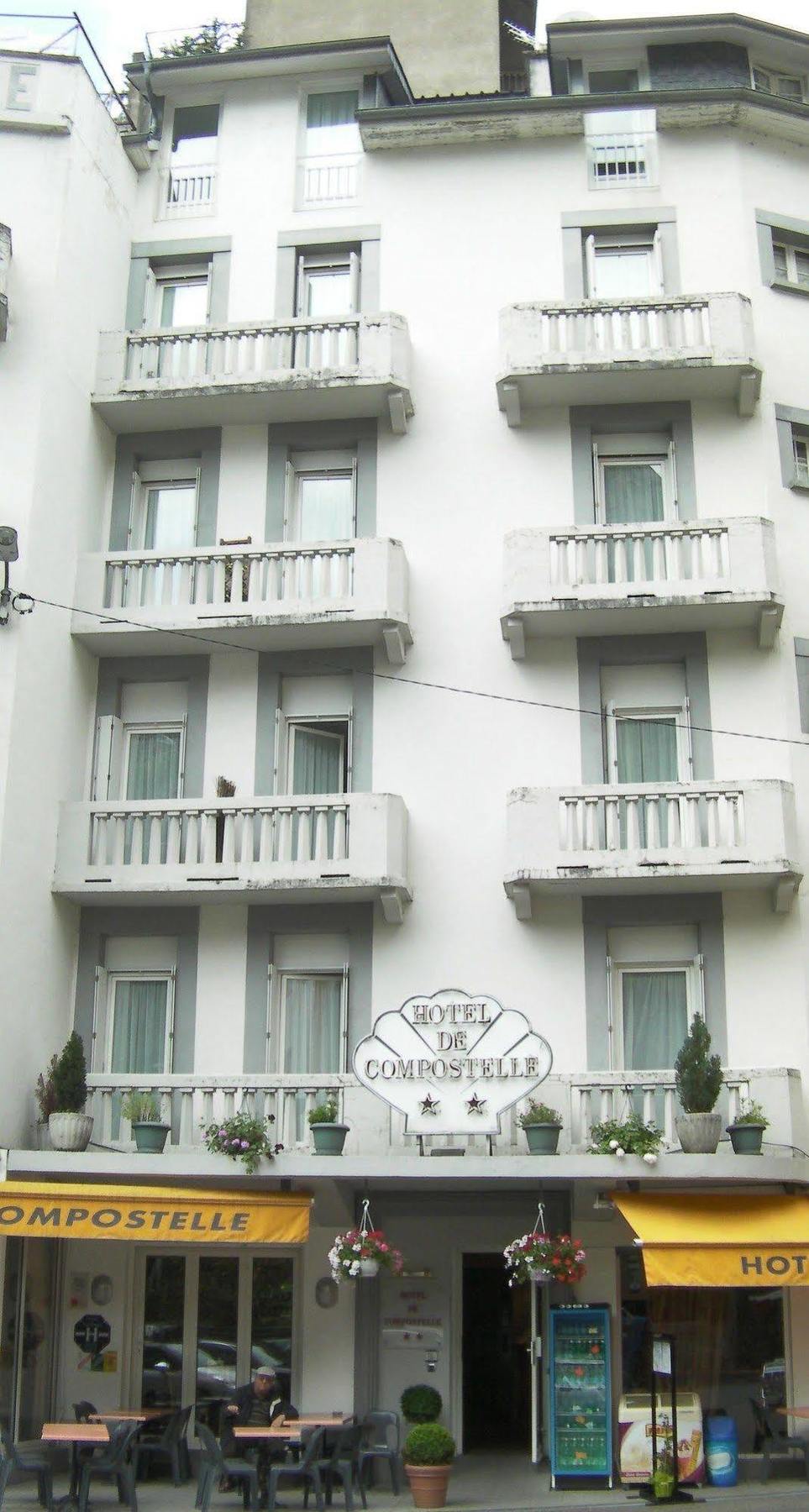 Hotel Compostelle ルルド エクステリア 写真