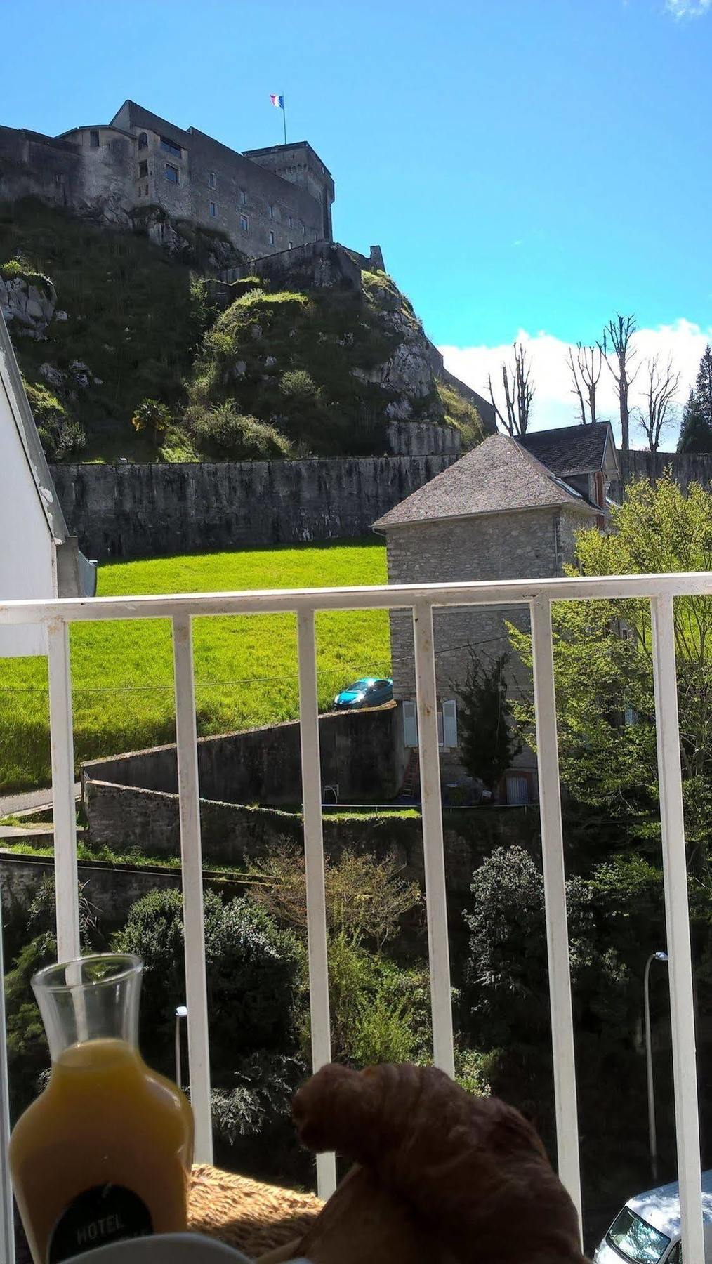 Hotel Compostelle ルルド エクステリア 写真